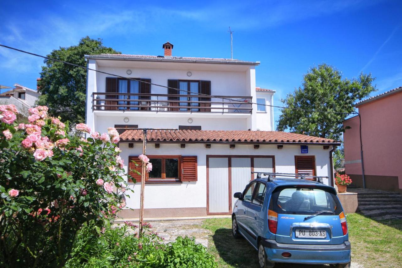 Jasminka Apartment Medulin Exterior photo